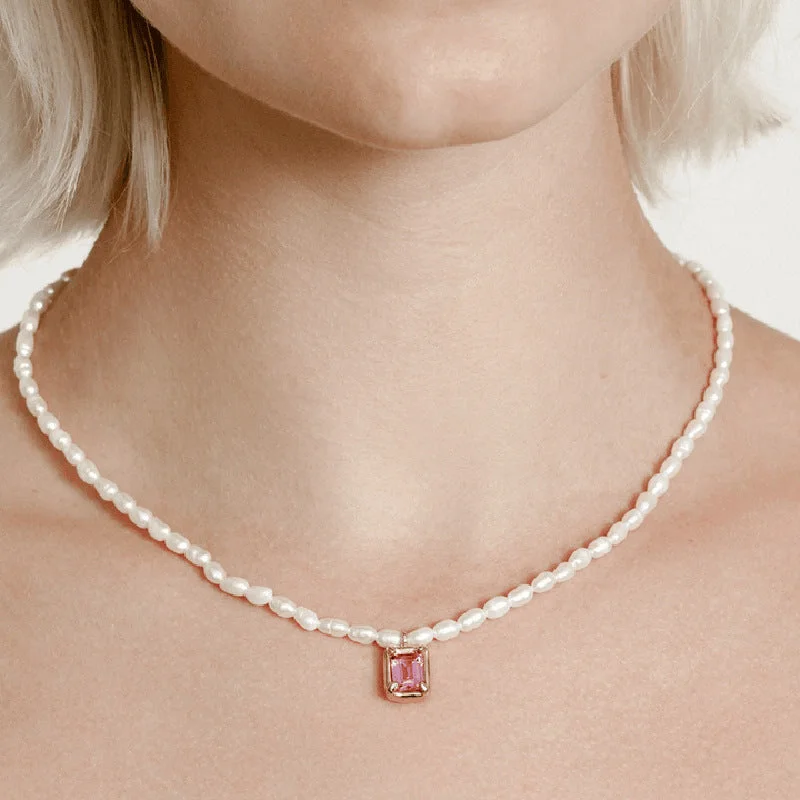 HGA Pearl Pink Pendant Necklace