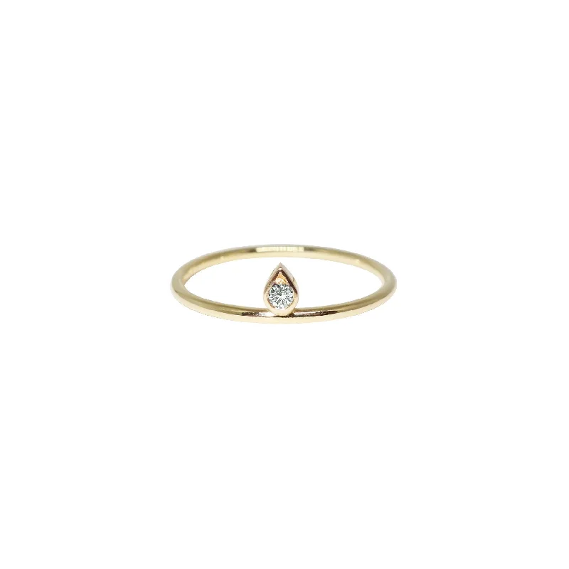 Tiny Tear 14K Gold Ring w. Diamond