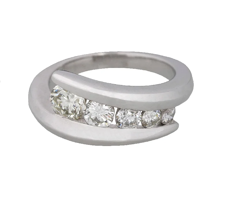 Exclusive Jewelry Sale – Sparkle For Less Ladies Modernist 14K White Gold 1.02ctw Graduated Diamond Bypass Cocktail Ring