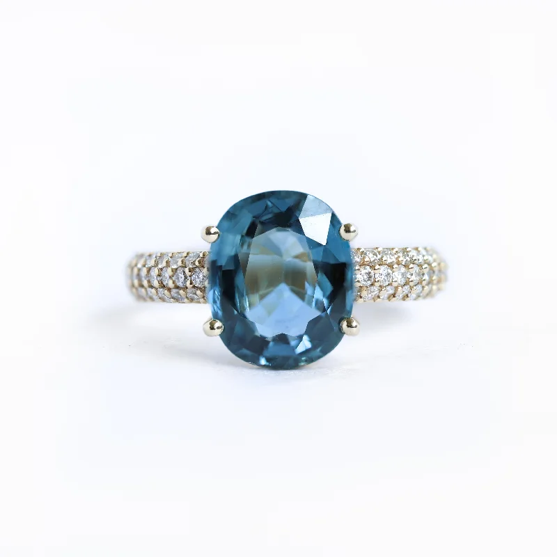 Pilar Oval Sapphire And Diamond Ring