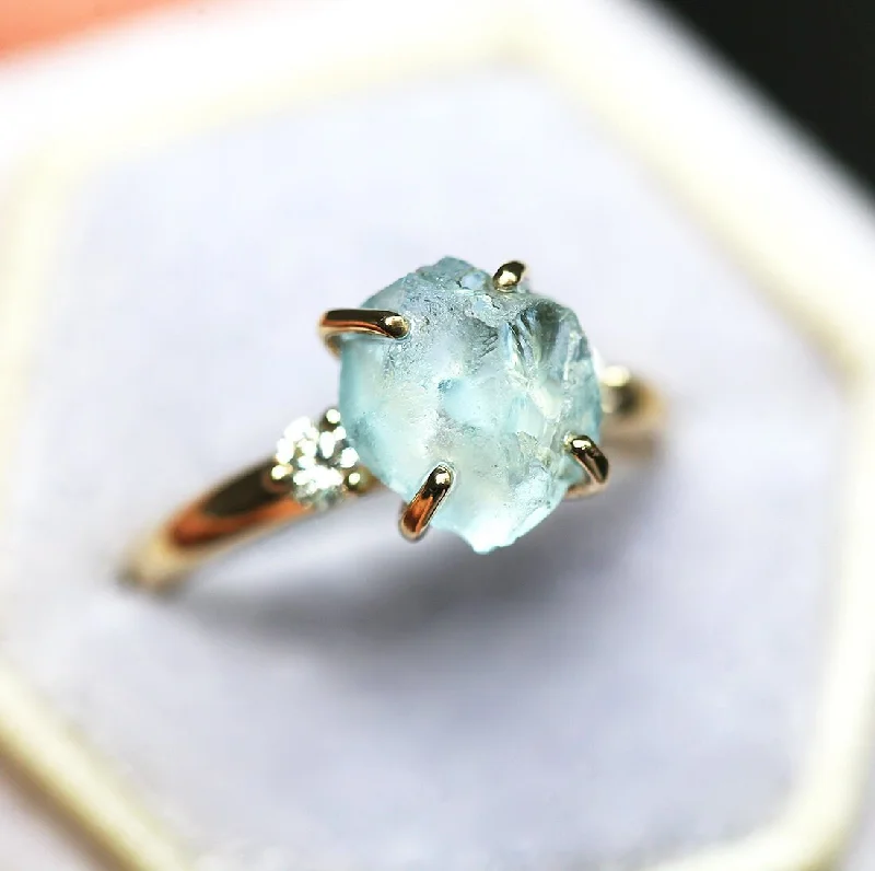 Tina Raw Blue Topaz Ring