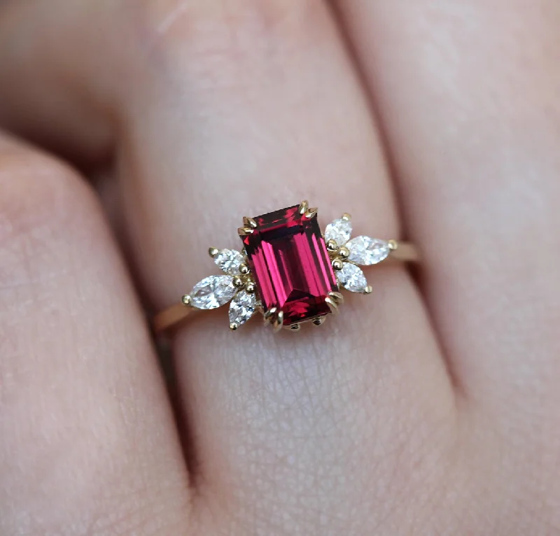 Once-A-Year Jewelry Deals – Shop Before They’Re Gone Janine Ring Garnet Ring With Diamond Clusters