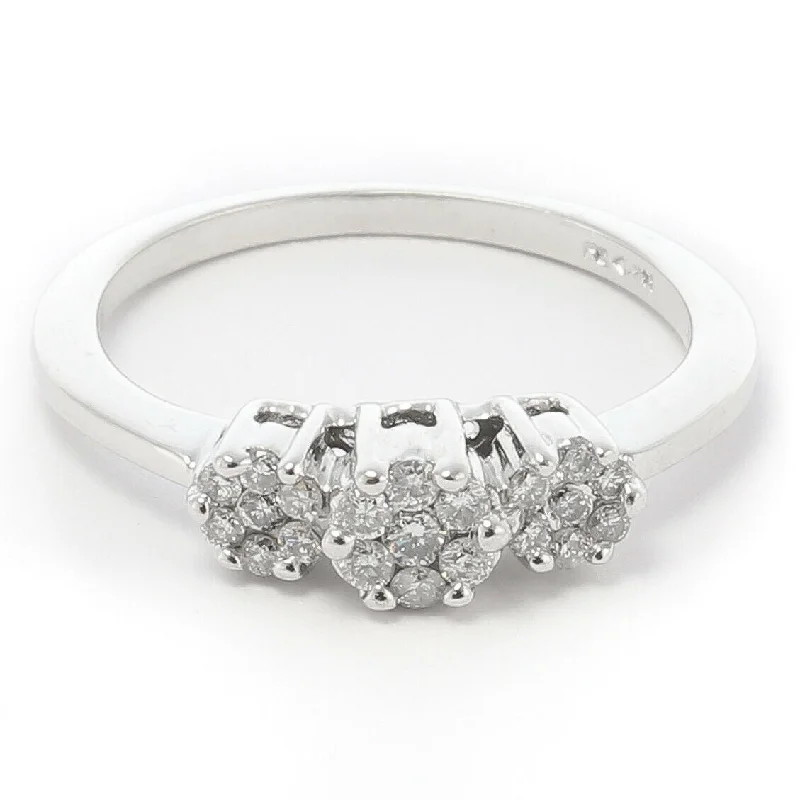 Luxury Meets Affordability – Jewelry Sale Now Live Vintage Estate 14k White Gold 0.25ctw Diamond Cluster Ring