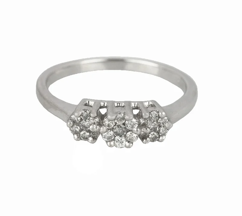 Trending Jewelry Now Available At Exclusive Prices Women's Modern 14K White Gold 0.24ctw Round Cut Diamond 5mm Floral Cluster Ring