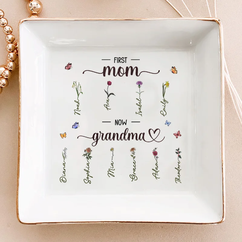 Seasonal Jewelry Deals – Elevate Your Style First Mom Now Grandma Birth Flowers - Personalized Jewelry Dish