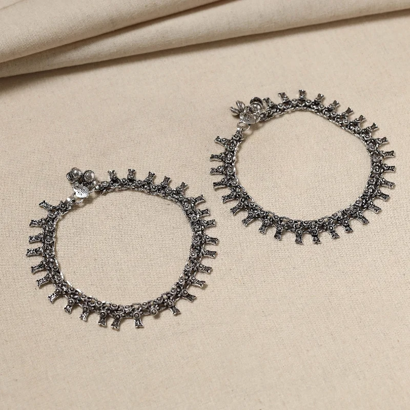 Flash Sale On Stunning Jewelry – Don't Miss Out Antique Finish Oxidised German Silver Payal (pair)