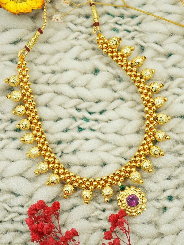 Grab Stylish Jewelry Before The Sale Ends Gold Finish Short necklace Maharastra Thusi