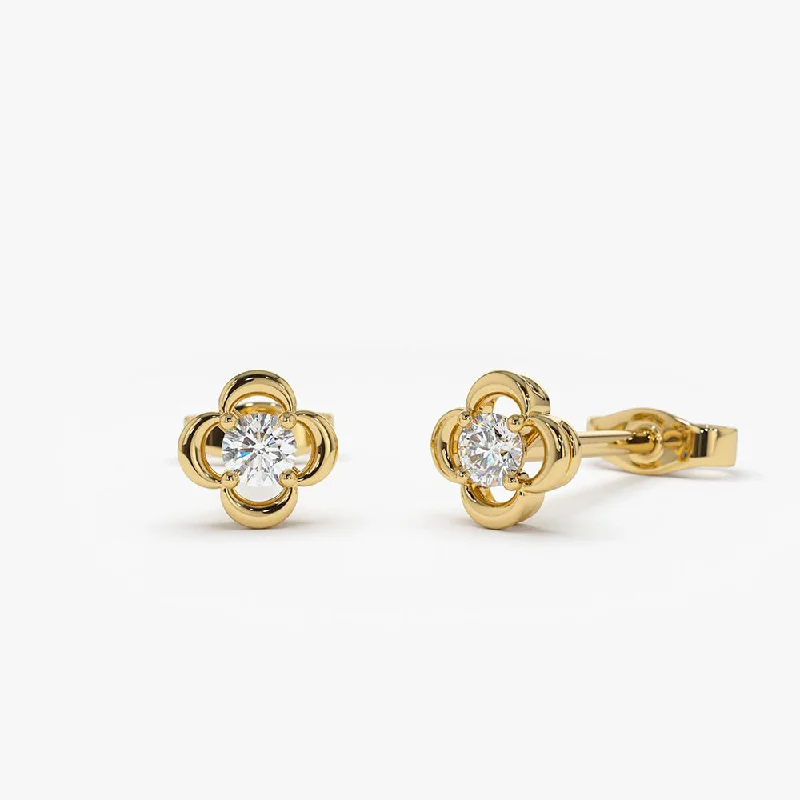 Discounted Jewelry For A Glamorous Look 14k  Diamond Clover Earrings