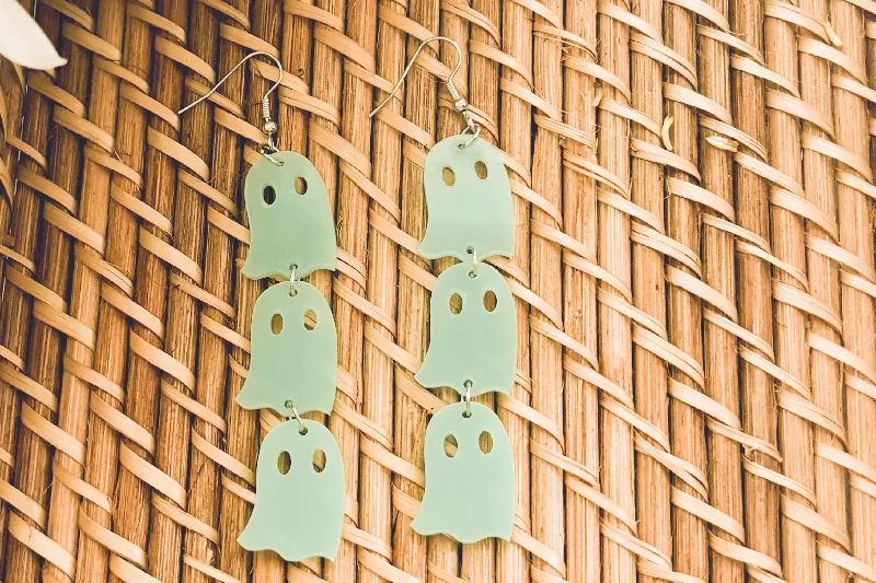 Trending Jewelry Now At Unbeatable Prices Cute Glow in The Dark Ghost Earrings