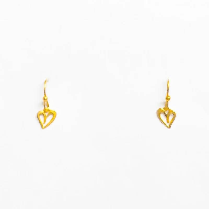 Make Your Outfit Shine With Discounted Jewelry Swirl Heart