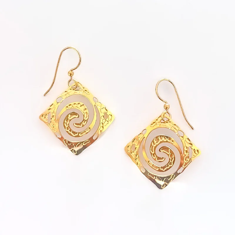 Exclusive Online Discounts On Stylish Jewelry Moana Square Earrings