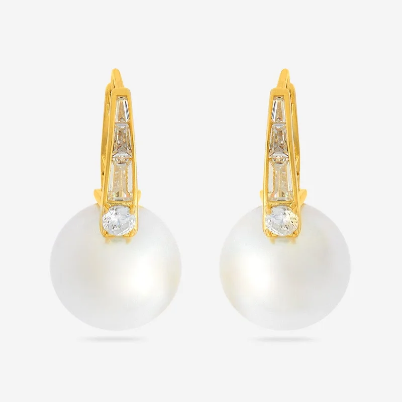 Exclusive Jewelry Offers – Sparkle For Less Trendy Pearl Earring 174331