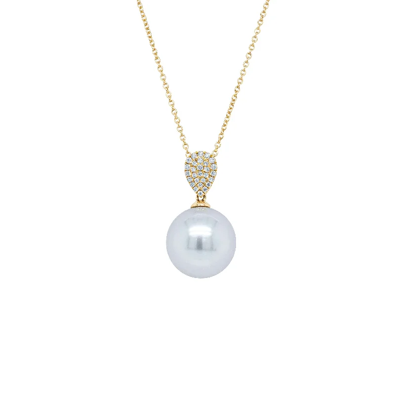 Shop Dazzling Rings, Earrings, And More At Special Discounts 18ct Yellow Gold 13.6mm South Sea Pearl & Diamond Aegean Pendant