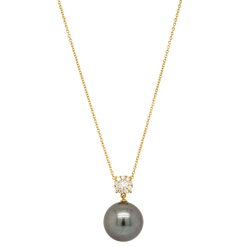 Glamorous Jewelry, Glamorous Deals – Shop Now 18ct Yellow Gold 14.5mm Black Pearl & Diamond Galaxy Necklace