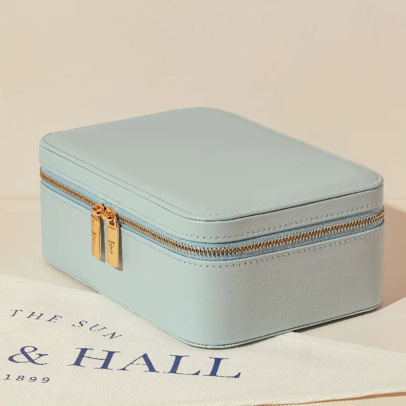 Grab Stylish Jewelry Before The Sale Ends Walker & Hall Jewellery Case